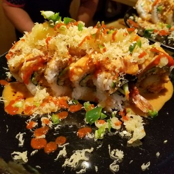 Zakuro - The beautiful King Kong 2!!! 2 rolls of PERFECTION!!! - Sushi Bars Near Me - Lincoln, California