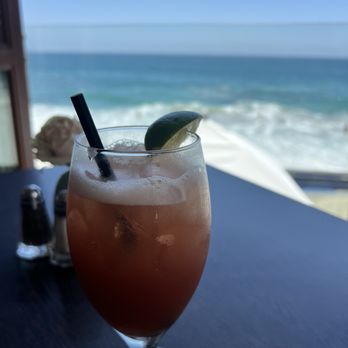 Splashes Restaurant - Guavarita - New American Near Me - Laguna Beach, California