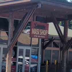 Masi Shop & Shell Gas Station