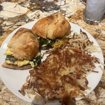 Antoine's Cafe - Those Hash browns! Yum! - Breakfast & Brunch Near Me - San Clemente, California