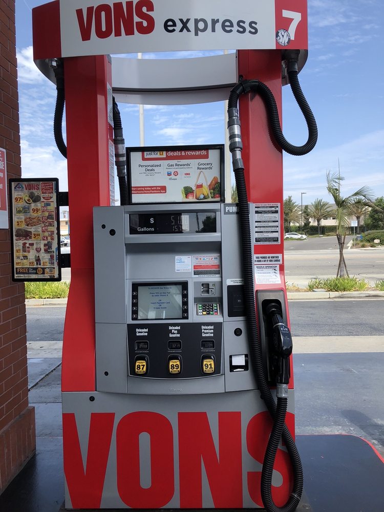 VONS GAS STATION Updated August 2024 16 Photos & 21 Reviews 1260