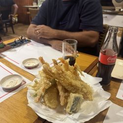 Miako Culinária Japonesa - I've been to three other sushi bar's trying to find this. I finally found it.