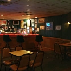 Kingston's Lounge - Good friends, great music.
