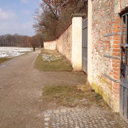 Schloßmauer