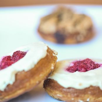 Sol Chicago - Protein donuts every Friday and Saturday (145 cal, 11.4g plant based protein, 7.1g carb, 2.5g sugar) - Juice Bars & Smoothies Near Me - Chicago, Illinois Sol Chicago - Protein donuts every Friday and Saturday (145 cal, 11.4g plant based protein, 7.1g carb, 2.5g sugar) - Juice Bars & Smoothies Near Me - Chicago, Illinois