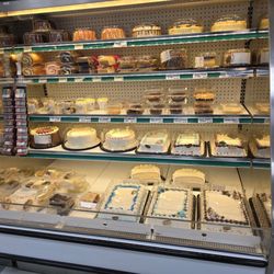 Miller & Sons Supermarket - Cakes