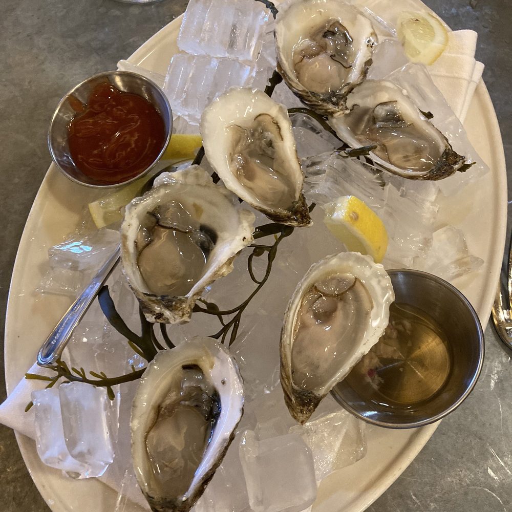 Underwood Bar and Bistro - Oysters - Lounges Near Me - Graton, California Underwood Bar and Bistro - Oysters - Lounges Near Me - Graton, California