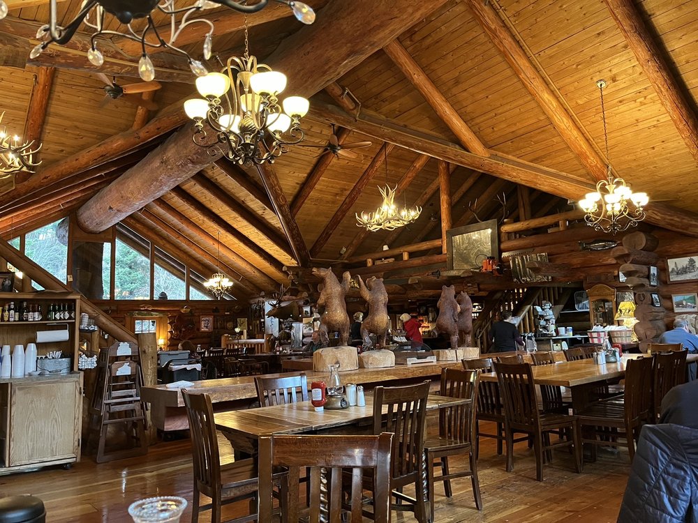 Camp 18 Restaurant, Seaside Roadtrippers