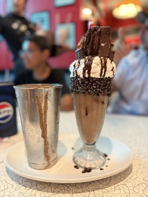 Corvette Diner by null