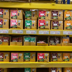 Canton Food Co. - Thai curry pastes galore!!!