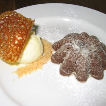 Perry St - Favorite JG molten chocolate cake - New American Near Me - New York, New York Perry St - Favorite JG molten chocolate cake - New American Near Me - New York, New York