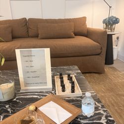 Reception and post-massage tea