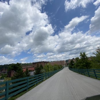 Buffalo Trace Distillery - Distilleries Near Me - Frankfort, Kentucky