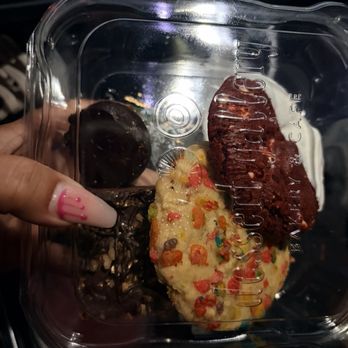 Dessert Gallery - Our Togo box - Desserts Near Me - Houston, Texas Dessert Gallery - Our Togo box - Desserts Near Me - Houston, Texas