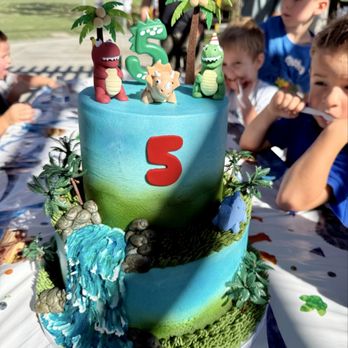 Butter + Cream Bakery - Dino themed cake! - Bakeries Near Me - Laguna Niguel, California Butter + Cream Bakery - Dino themed cake! - Bakeries Near Me - Laguna Niguel, California
