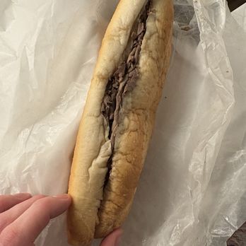 Portillo's & Barnelli's Summit - Big beef sandwhich - Hot Dogs Near Me - Summit, Illinois Portillo's & Barnelli's Summit - Big beef sandwhich - Hot Dogs Near Me - Summit, Illinois