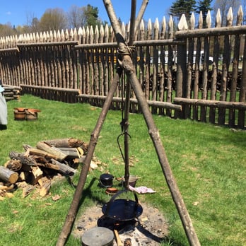 Old Fort Western Museum - Museums Near Me - Augusta, Maine Old Fort Western Museum - Museums Near Me - Augusta, Maine