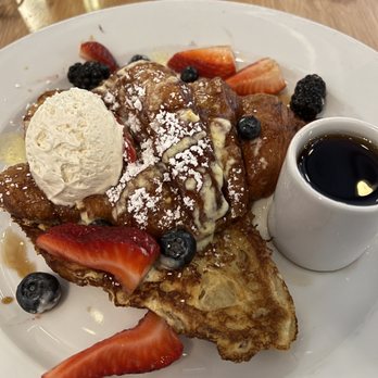 Bloom - Croissant French Toast - American Near Me - Santa Clara, California Bloom - Croissant French Toast - American Near Me - Santa Clara, California