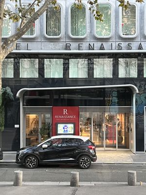 Renaissance Paris Republique Hotel by null