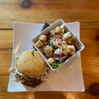 Three Notch'd Craft Kitchen & Brewery - Charlottesville - High on the Hog with a side salad - Brewpubs Near Me - Charlottesville, Virginia Three Notch'd Craft Kitchen & Brewery - Charlottesville - High on the Hog with a side salad - Brewpubs Near Me - Charlottesville, Virginia