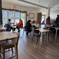 Dark Horse Coffee & Kitchen - Very large space