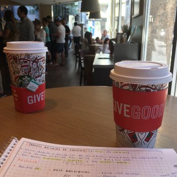 Starbucks - Coffee & Tea Near Me - Buenos Aires, C