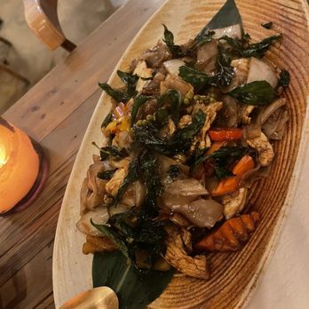 Nara Thai Kitchen - Pad See Ew - Thai Near Me - Irvine, California Nara Thai Kitchen - Pad See Ew - Thai Near Me - Irvine, California