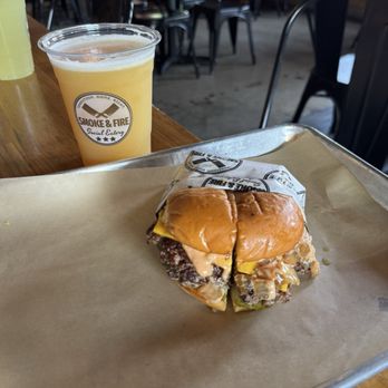Smoke & Fire Social Eatery - Smashburger - Barbeque Near Me - Riverside, California Smoke & Fire Social Eatery - Smashburger - Barbeque Near Me - Riverside, California