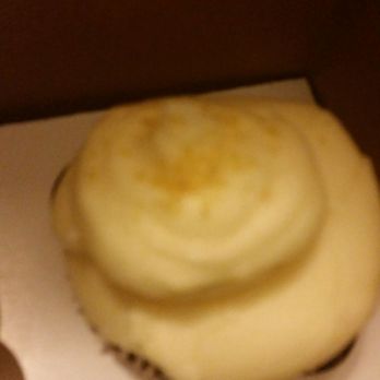 Cookies By Design - Lemon cupcake - Bakeries Near Me - Grandville, Michigan Cookies By Design - Lemon cupcake - Bakeries Near Me - Grandville, Michigan
