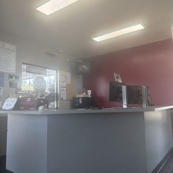 Jiffy Lube Oil Change - Auto Repair Near Me - Corona, California Jiffy Lube Oil Change - Auto Repair Near Me - Corona, California