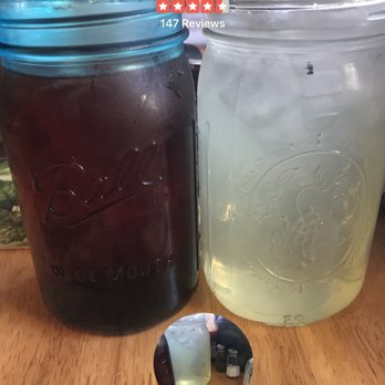 4 Brothers Breakfast - Peach iced tea and lemonade...very potent and refreshing... FANTASTIC - Southern Near Me - Warren, New Jersey