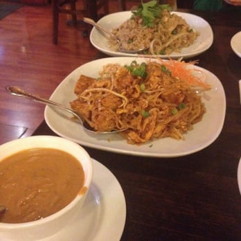 Ferry Noodle House - Pad Thai with chicken and tofu. Peanut sauce... It's the bomb. With Thai friend rice with pork. - Thai Near Me - Seattle, Washington