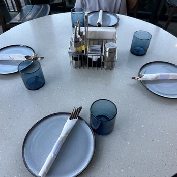 Glasshouzz - Table setting - Pizza Near Me - Livermore, California Glasshouzz - Table setting - Pizza Near Me - Livermore, California