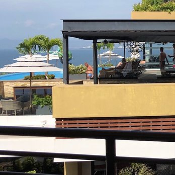 Pinnacle Resorts - Their justification is that you can see an ocean the background after you can avert eyes from large tourists wearing inappropriate speedos. - Vacation Rentals Near Me - Puerto Vallarta, JAL