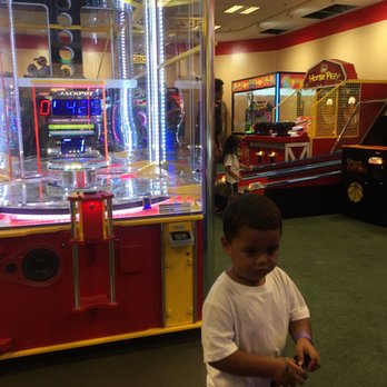 Tilt Pearlridge - Arcades Near Me - Aiea, Hawaii