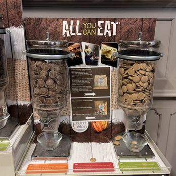 Choco-Story - 4 dispensers for "free chocolate" - Museums Near Me - Bruges, VWV Choco-Story - 4 dispensers for "free chocolate" - Museums Near Me - Bruges, VWV