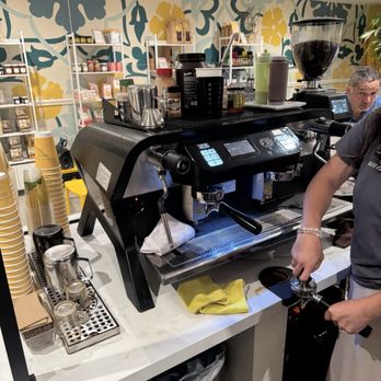 Castanea Sicilian Cafe - Coffee class - Coffee & Tea Near Me - Los Angeles, California