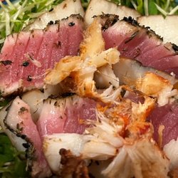 Për’s Smoked of Vermont - The sesame-crusted searched ahi meshed perfectly with the smoked scallops and lobster!