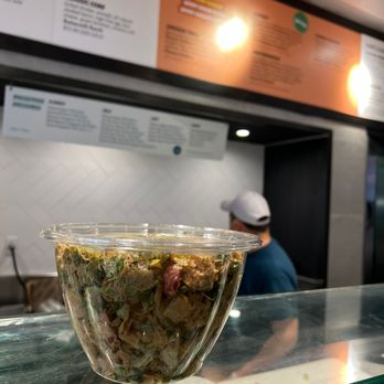 Chopt Creative Salad Co. - Santa Fe with Fried Chicken and Tex Mex dressing - Salad Near Me - New York, New York