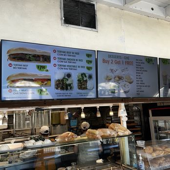 Banh Mi Che Cali - Vietnamese Near Me - Westminster, California