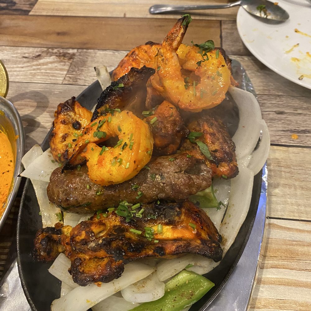 Tandoori Eats - Tandoori Platter - Its all super bomb! - Indian Near Me - Los Angeles, California Tandoori Eats - Tandoori Platter - Its all super bomb! - Indian Near Me - Los Angeles, California