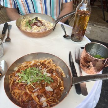 Firmine - Linguine bolognese and linguine carbonara - Italian Near Me - Paris, 75 Firmine - Linguine bolognese and linguine carbonara - Italian Near Me - Paris, 75