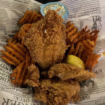 HOOK & REEL CAJUN SEAFOOD & BAR - Updated June 2024 - 266 Photos & 198