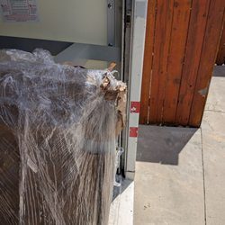 Pack & Load Services - The reason the door couldn't open or close