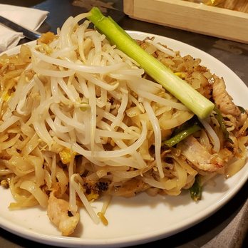 A Gusto Thai Bistro - Pad thai for my homegirl - Cafes Near Me - Brooklyn, New York