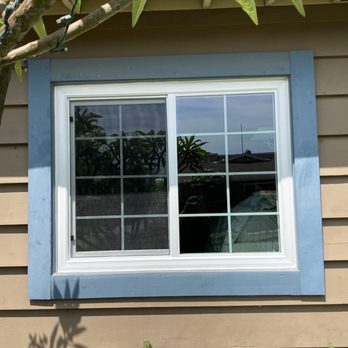 Sustainable Home Construction - Bay window outside view. Great job! - Windows Installation Near Me Sustainable Home Construction - Bay window outside view. Great job! - Windows Installation Near Me