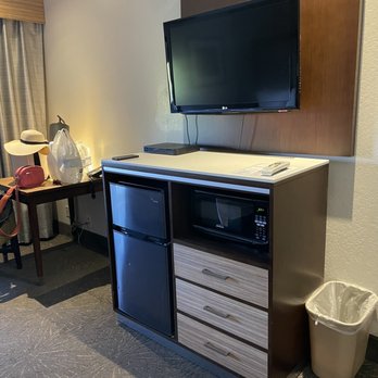 Best Western Plus Forest Park Inn - Hotels Near Me - Gilroy, California Best Western Plus Forest Park Inn - Hotels Near Me - Gilroy, California