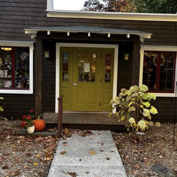 Fair Isle Books - Gift Shops Near Me - Washington Island, Wisconsin Fair Isle Books - Gift Shops Near Me - Washington Island, Wisconsin