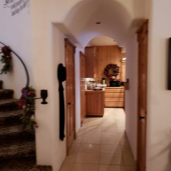 Abendblume - View into the eating area - Hotels Near Me - Leavenworth, Washington