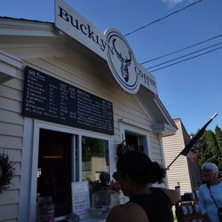 Bucklyn Coffee - Order from outside